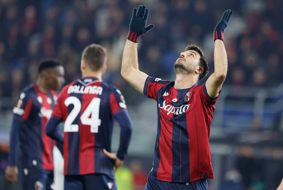 Riccardo Orsolini si dispera