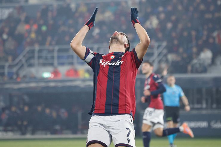 Riccardo Orsolini si dispera