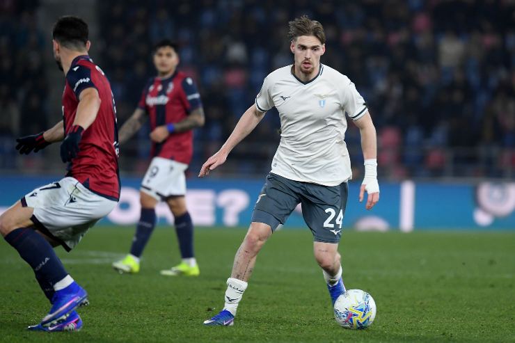 Orsolini in azione con Taylor