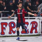 Riccardo Orsolini esulta dopo il gol in Bologna-Lecce