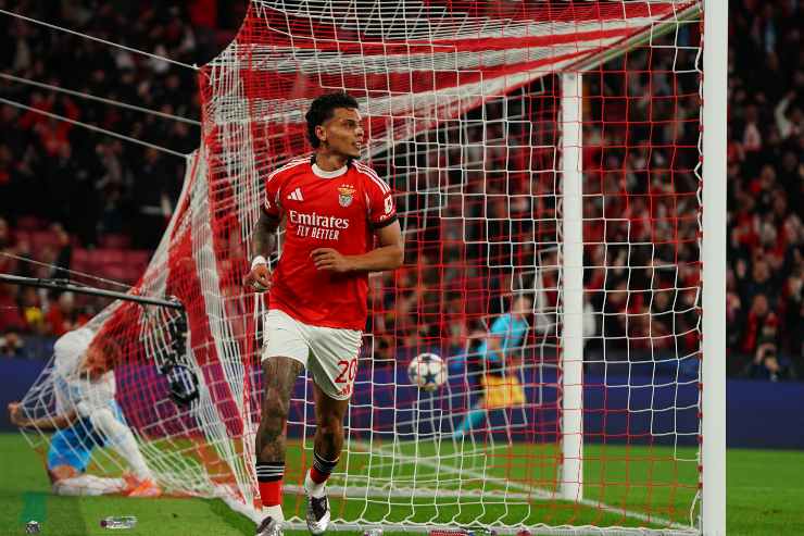 Richard Ríos esulta dopo un gol