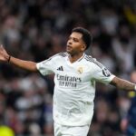 Rodrygo esulta dopo una rete