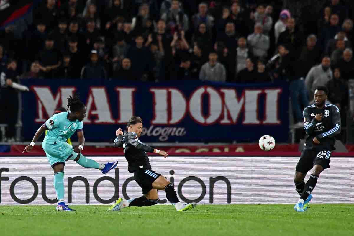 Il gol di Rowe in Bologna-Aston Villa, andata dei quarti di Europa League
