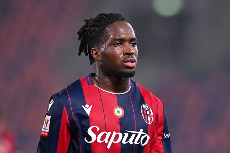 Jonathan Rowe of Bologna looks on during the Coppa Italia Round of 16 match between Bologna FC and Parma Calcio at Renato Dall'Ara Stadium on December 04, 2025 in Bologna, Italy.