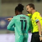Jonathan Rowe e Federico La Penna durante Fiorentina-Bologna