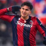 Santiago Castro esulta dopo il gol in Bologna-Parma di Coppa Italia