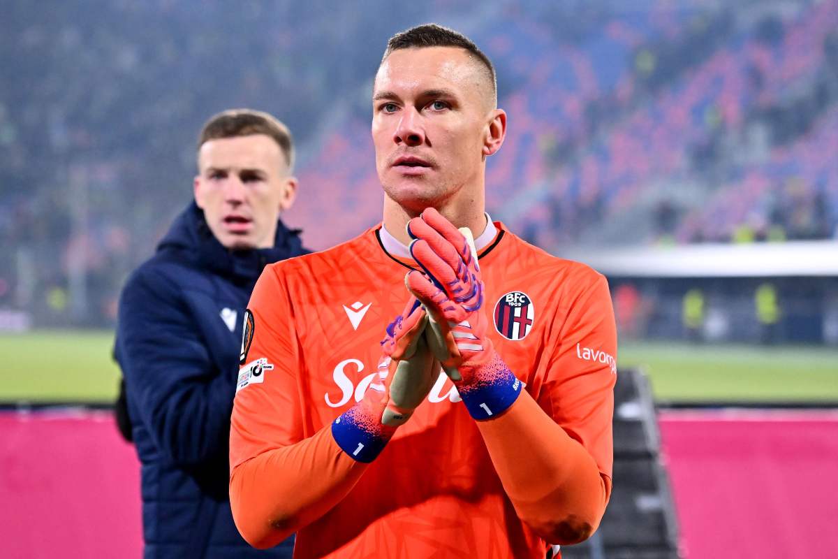 Lukasz Skorupski of Bologna FC during the UEFA Europa League 2025/26 League Phase MD7 match between Bologna FC 1909 and Celtic FC at Stadio Renato Dall'Ara on January 22, 2026 in Bologna, Italy.