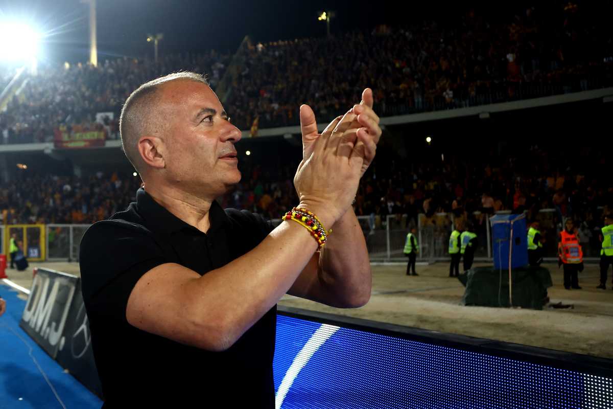 Lecce, Sticchi Damiani: “Non credo che per togliere un rigore la procedura giusta sia questa. Bologna? Guardando la rosa non penso che sia meglio della nostra”