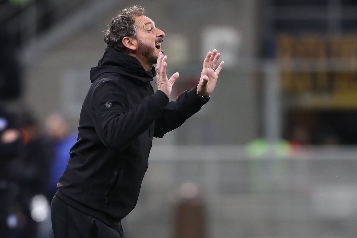 Andrea Tarozzi durante Inter-Lecce nei panni di Assistent Head Coach di D’Aversa nei Salentini (2023)