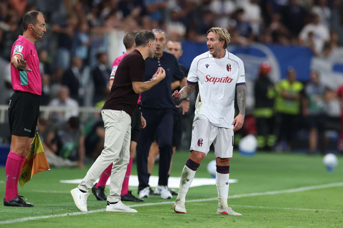 Tedesco e Bernardeschi a colloquio durante Atalanta-Bologna