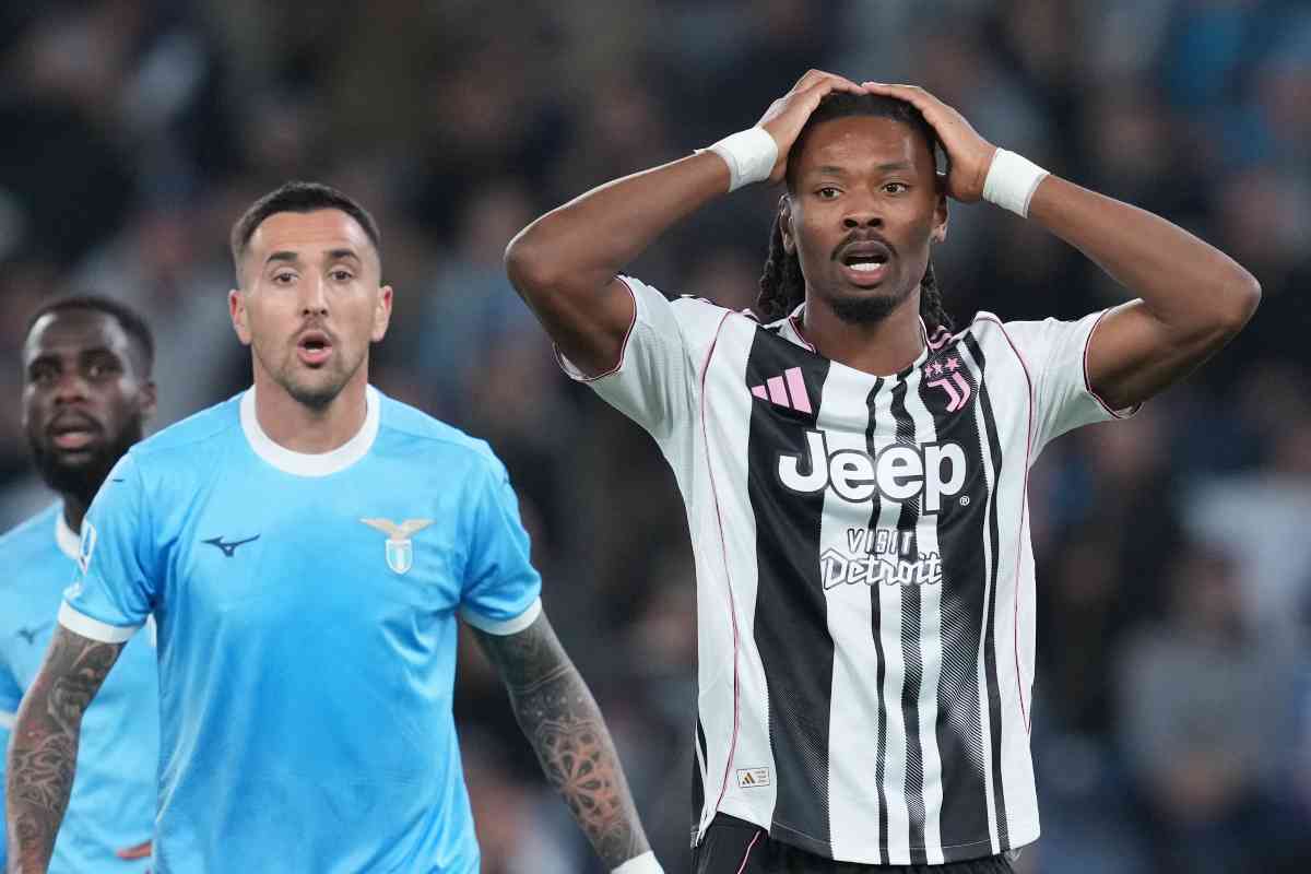 Thuram con le mani in testa