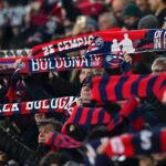 I tifosi del Bologna durante il match di Serie A contro la Fiorentina