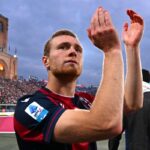 Tommaso Pobega festeggia dopo Bologna-Napoli