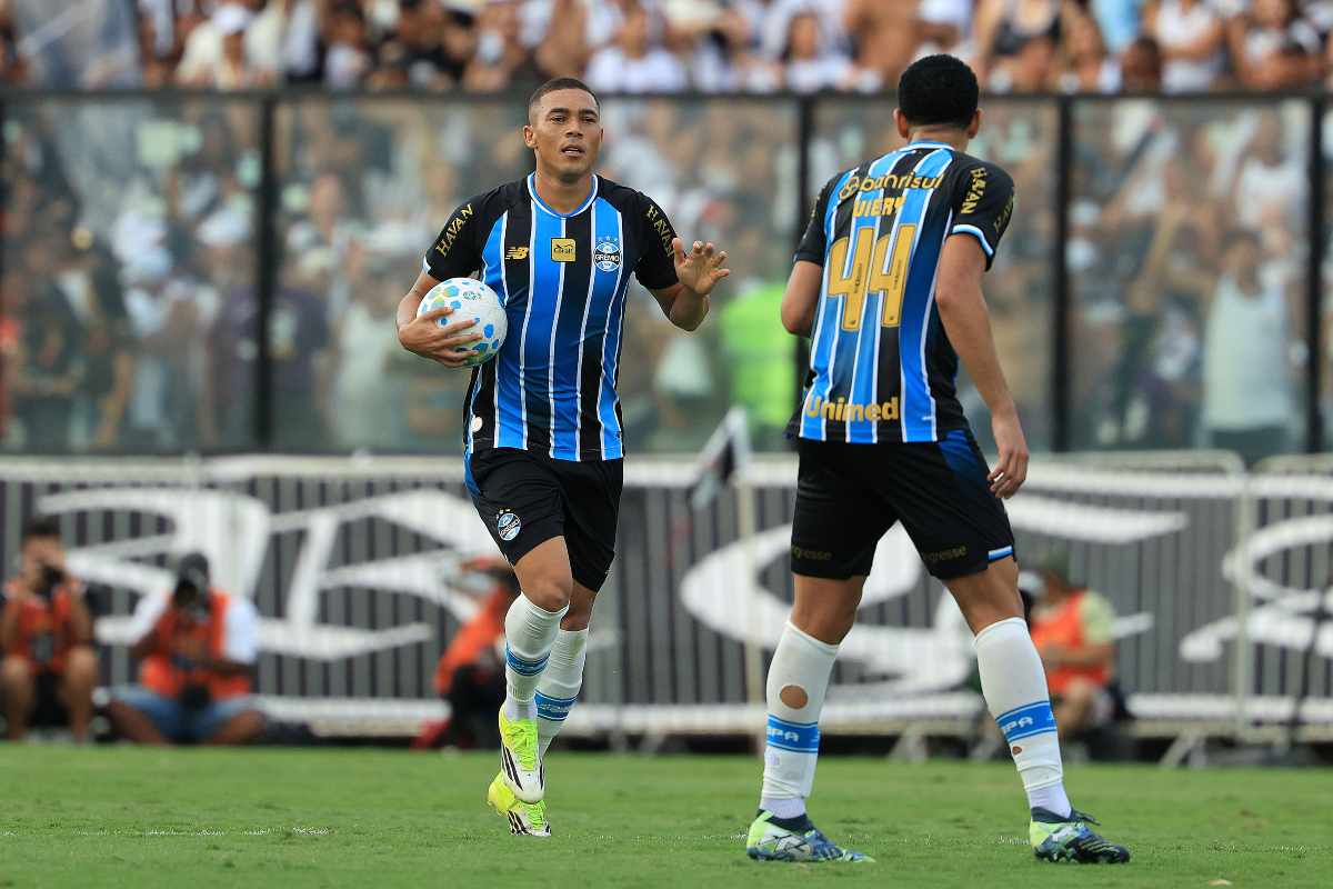 Bologna, sfida con due club europei per Viery: la situazione