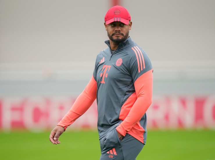 Kompany durante un allenamento