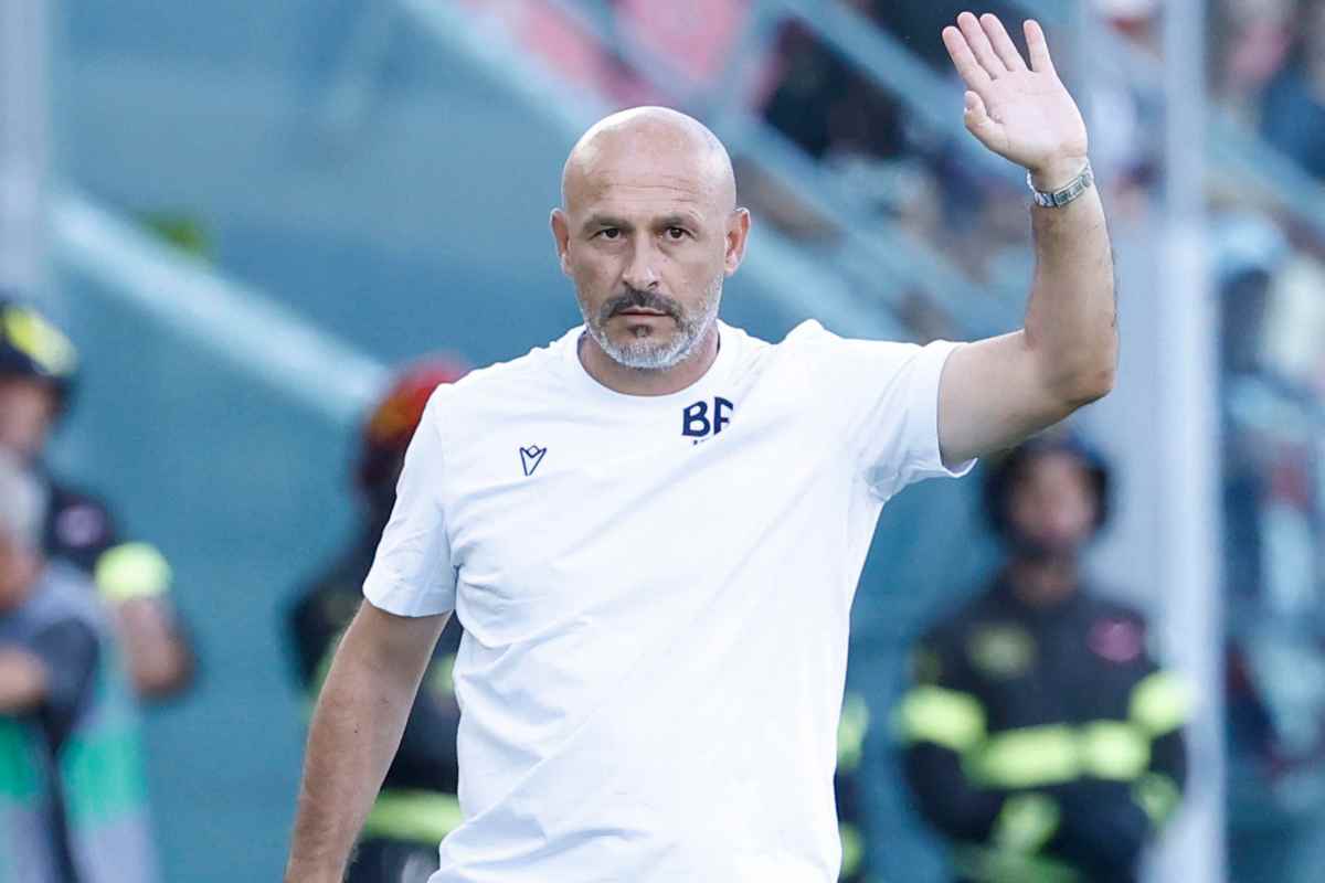 Vincenzo Italiano saluta