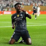 Vinicius esulta dopo una rete