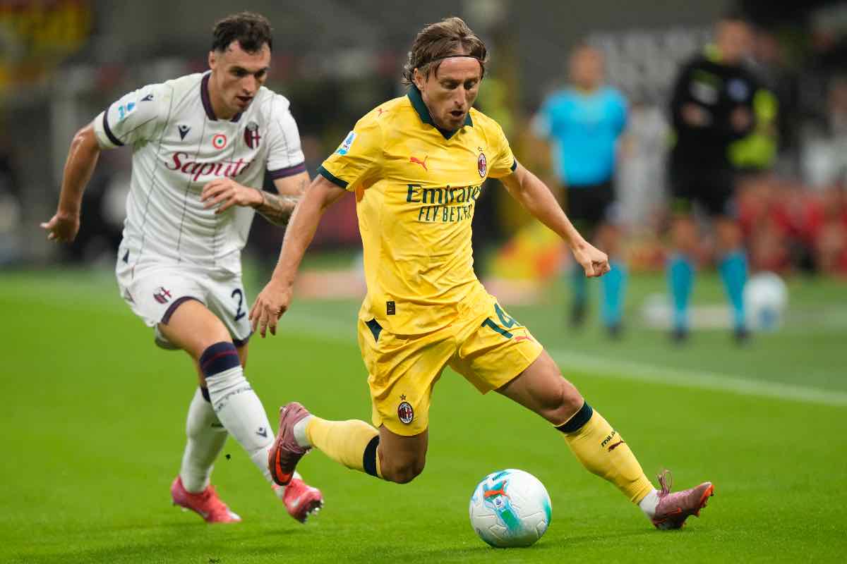 Nadir Zortea e Luka Modrić durante Milan-Bologna