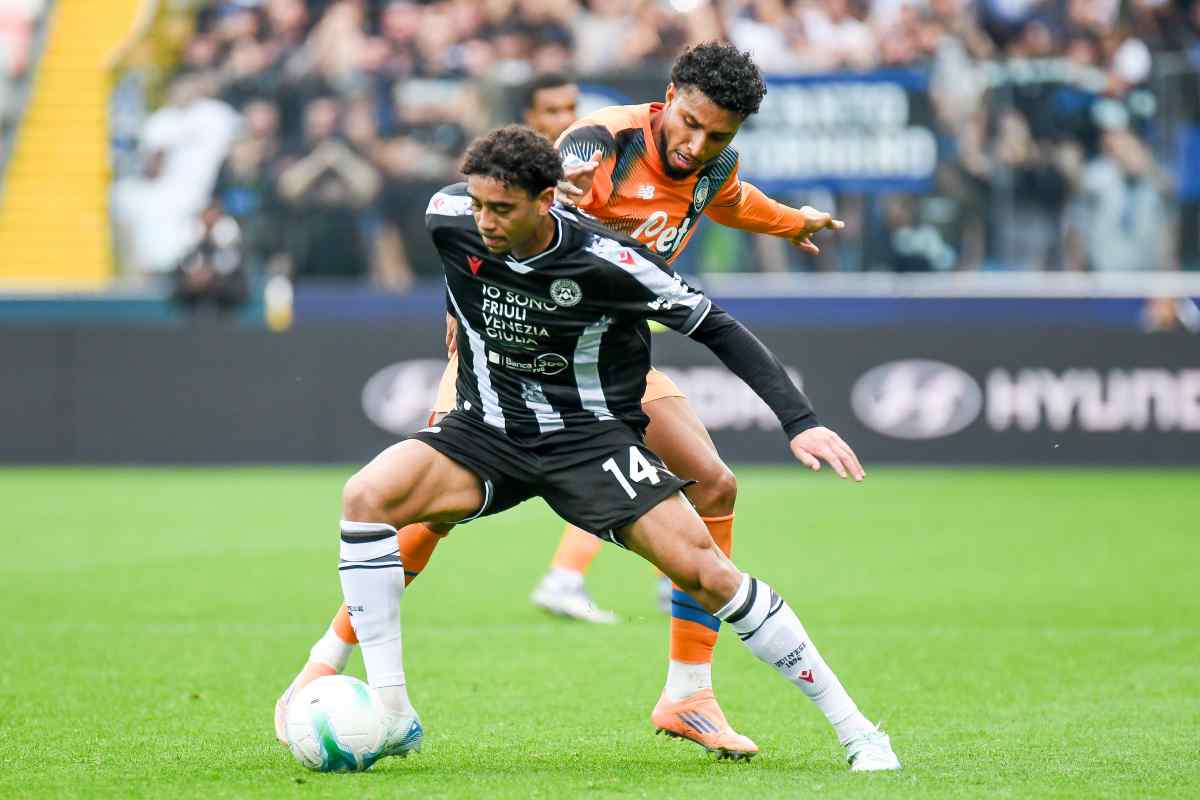 Atta in campo contro l'Udinese