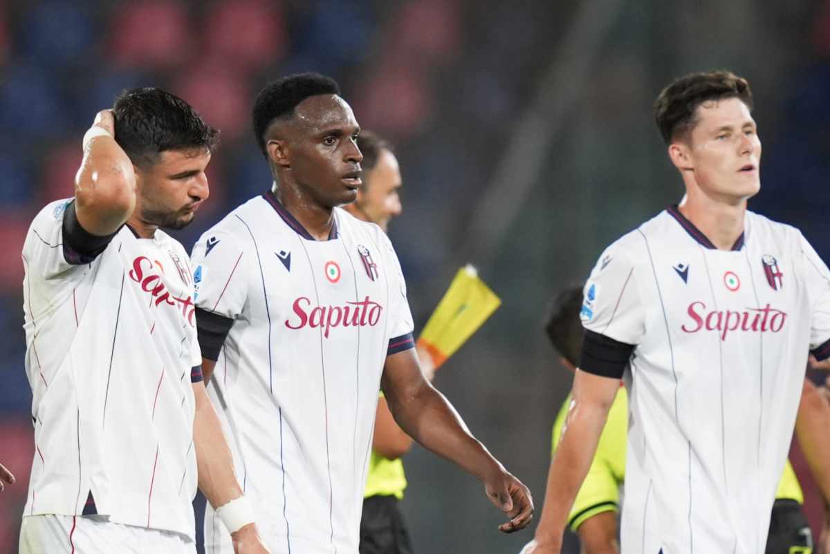 Bologna saluti tifosi
