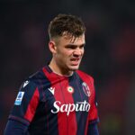 Thijs Dallinga con la maglia del Bologna