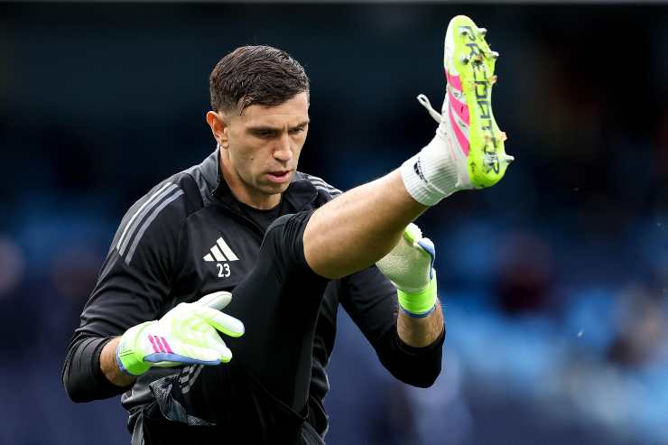 Emiliano Martinez in azione