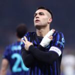 Lautaro Martinez esulta per un gol con la maglia dell'Inter