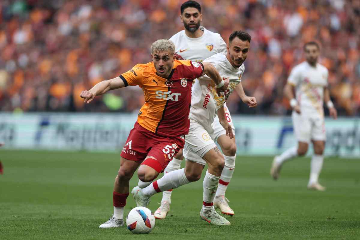 Yilmaz con la maglia del Galatasaray