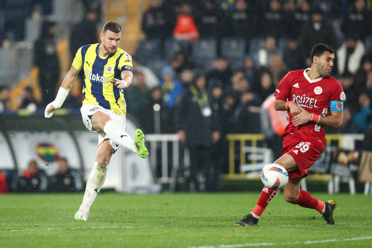 Edin Dzeko (Photo by Ahmad Mora/Getty Images Via OneFootball)