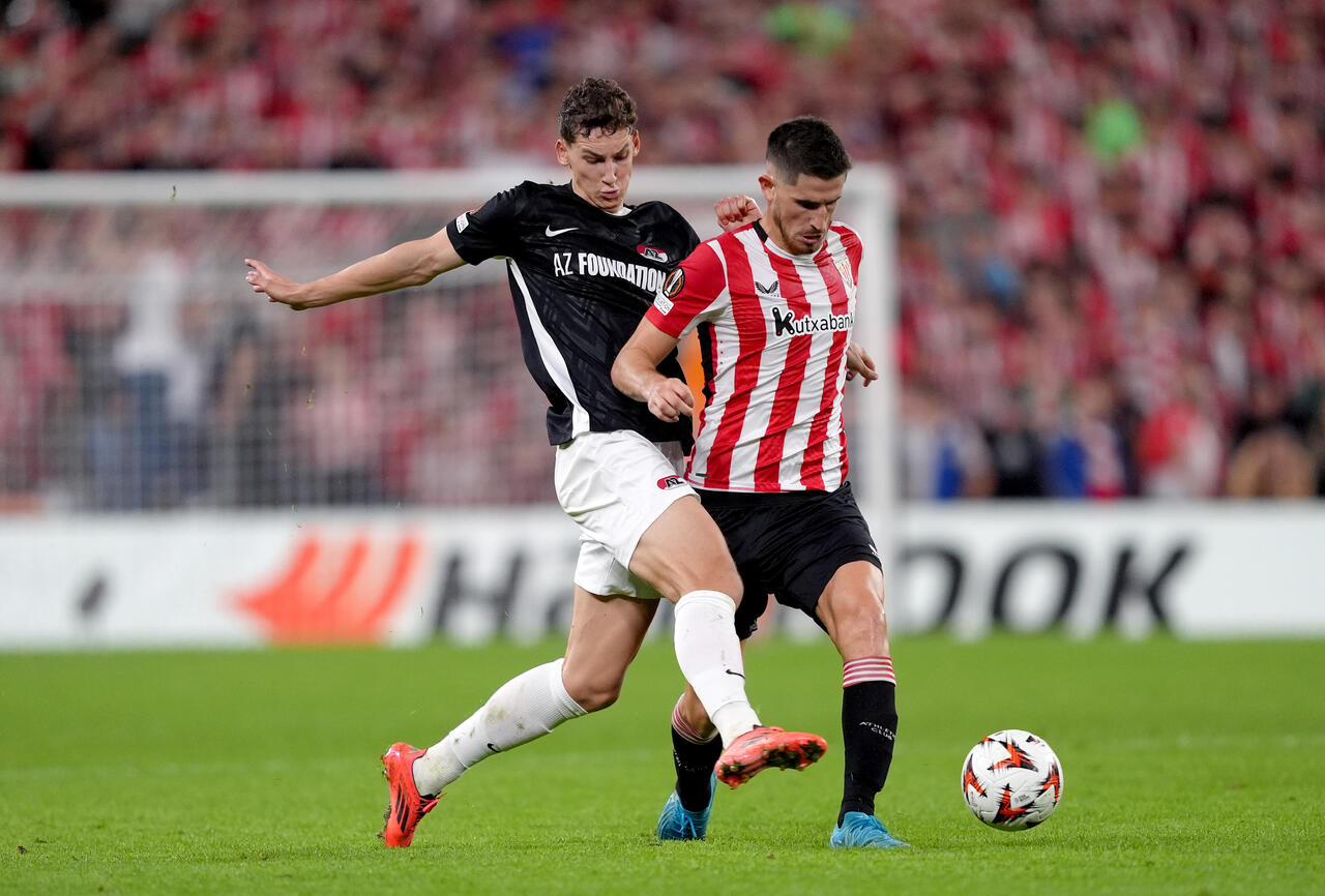 Ruben Van Bommel e Oihan Sancet