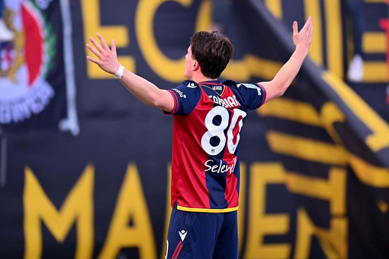 Giovanni Fabbian esulta dopo un gol