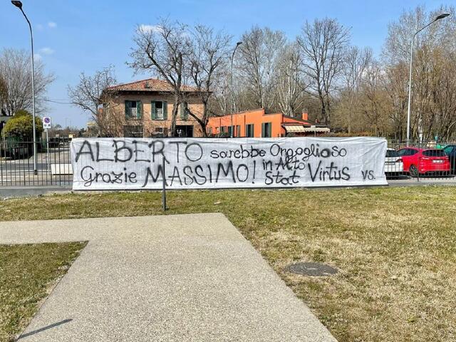 Striscione tifosi Virtus Bologna (ph. social)