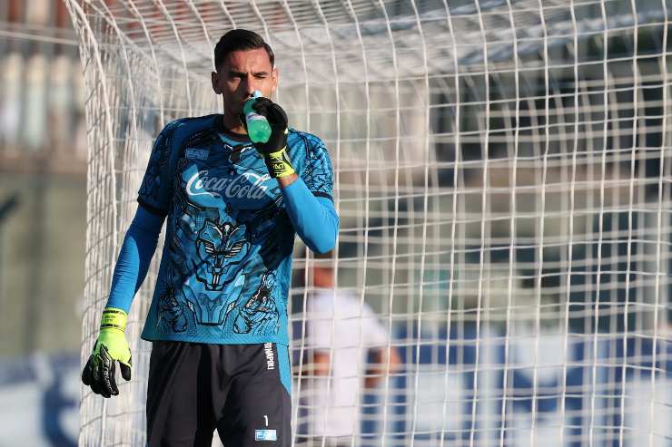 Meret in campo