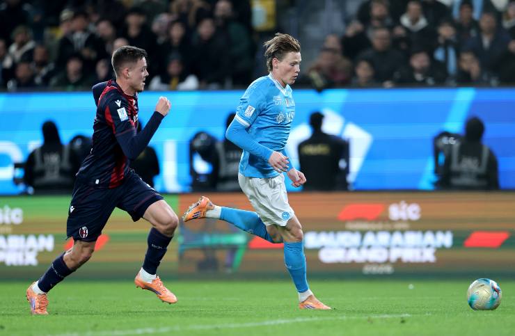 Scott McTominay con la maglia del Napoli contro il Bologna 